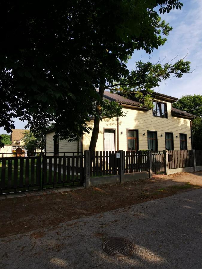 Ferienwohnung Silent Loft For Getaway Liepāja Exterior foto